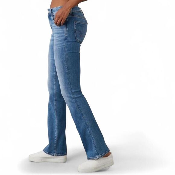 American Eagle Low rise “kick boot” denim jeans. 12 LONG. - Picture 2 of 8